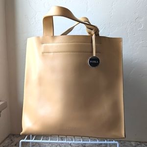NWOT Furla Italian leather camel tan handbag